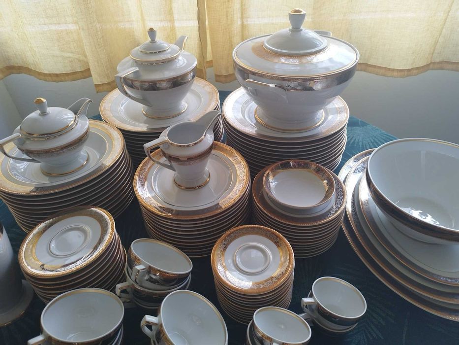 Coleção de Porcelana SPAL Saeculum XXI - Edição Limitada  117 Peças