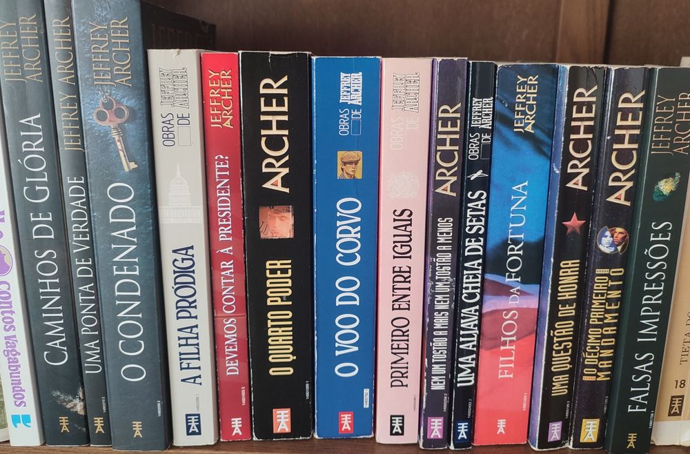Falsas Impressões de Jeffrey Archer