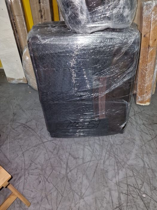 Ao melhor preço: 2 sofás de pele sintética castanho escuro