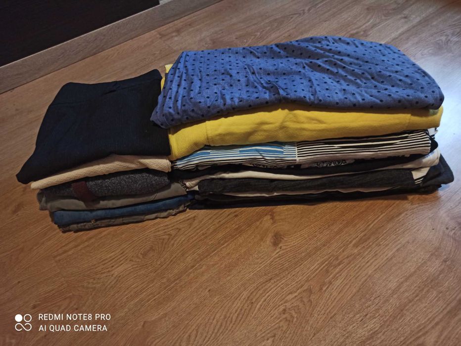 Ubrania w rozmiarze M/L - cały zestaw