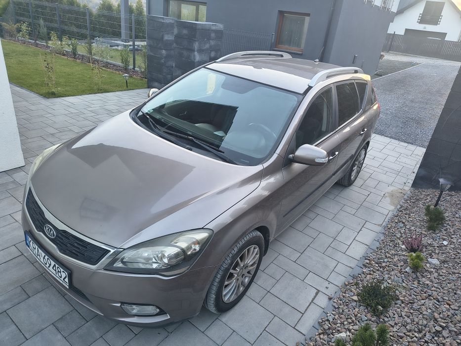 Kia cee'd 1.6 benzyna 2011 rok