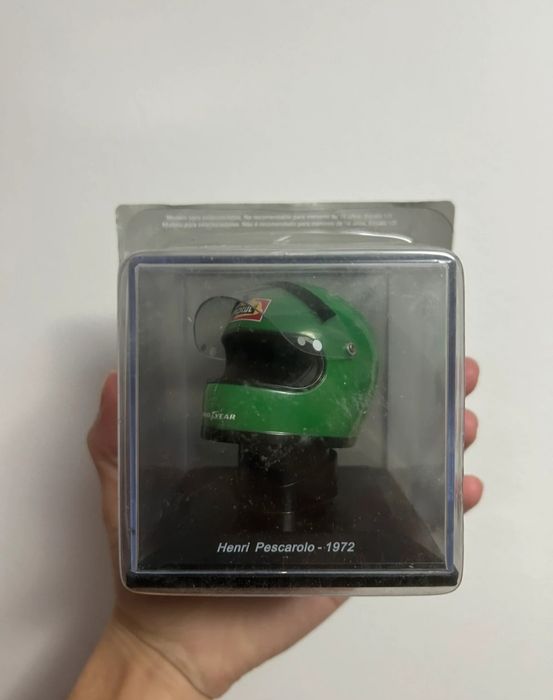 Kask F1 Spark 1/5 Henri Pescarolo