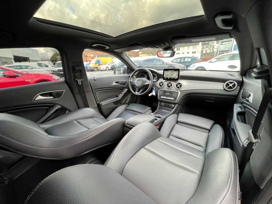 Mercedes-Benz CLA 180 d Shooting Brake Urban - Automático