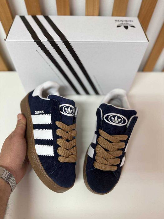 Sapatilhas disponíveis do 35 ao 41