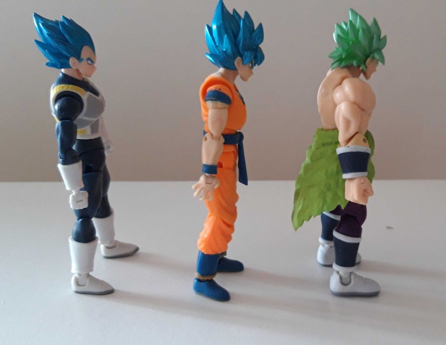 Conjunto figuras DrangonbAll