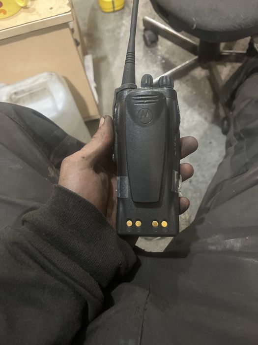 Продам рацию комплекта нету только рация