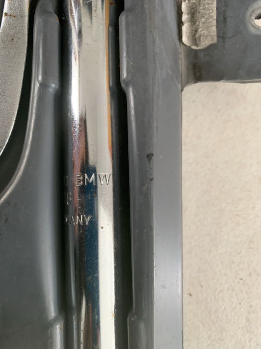 Caixa de ferramentas bmw e46