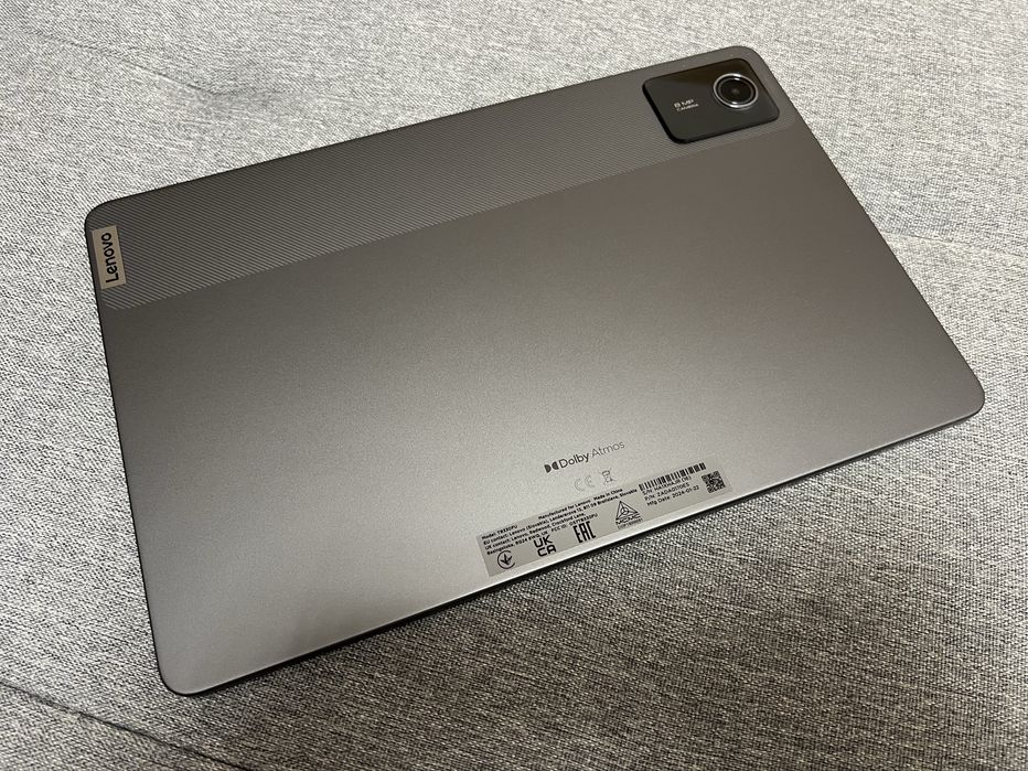 Lenovo Tab M11 + Teclado (semi novo com garantia)