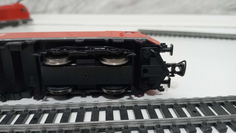 Lokomotywa BR 185 Piko H0 z dekoderem