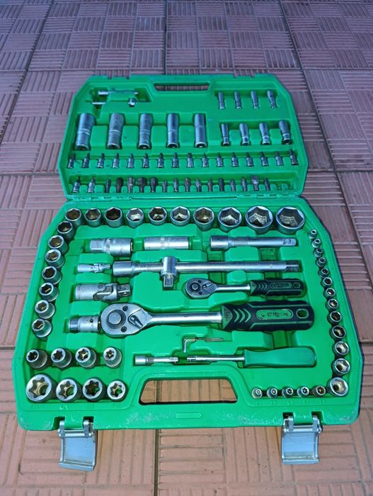 Набір інструментів intertool ET-6108sp