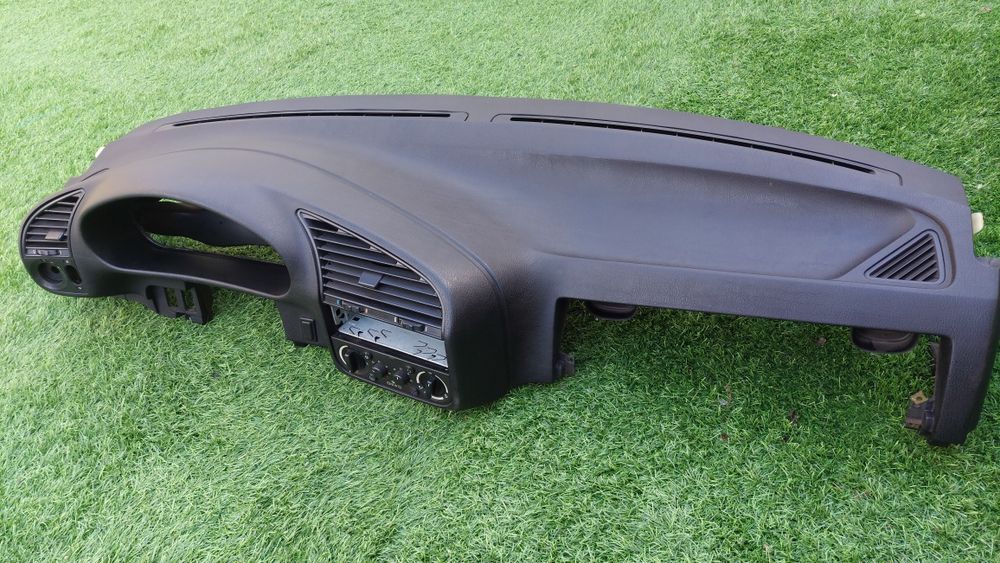 Tablier e consola central bmw e36 como Nova impecável