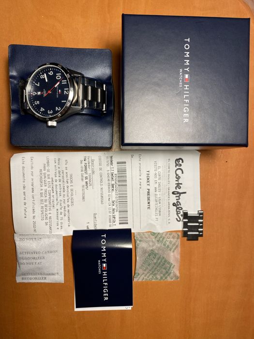 Relógio Tommy Hilfiger Novo - Com Recibo e Caixa