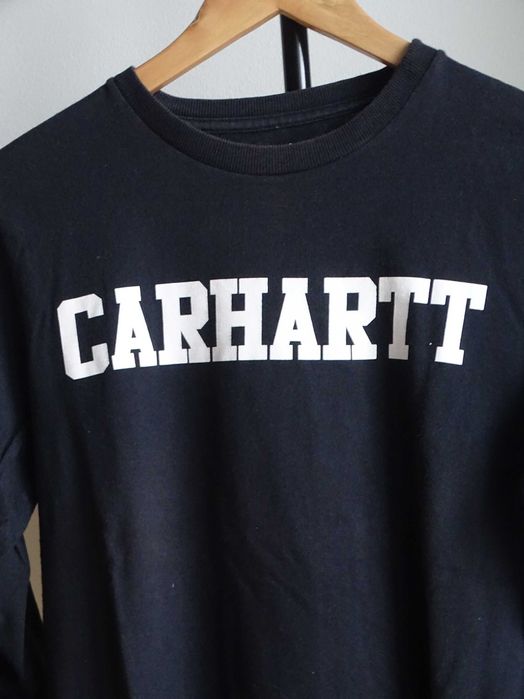 Sweat Carhartt preta sem capuz