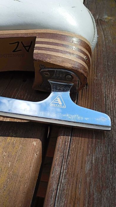 Łyżwy (sam but!) Figurowe Profesjonalne Jackson