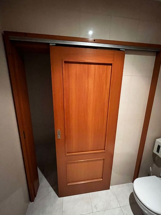 Portas de Madeira  - 4 Standard+ 1 correr