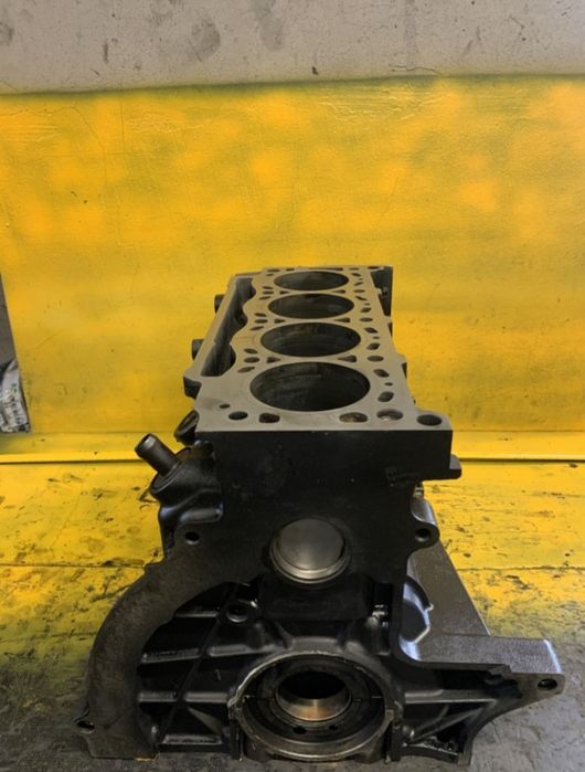 Блок під розточку росточку гильзовку гильзовку 1.9 Рено трафик f9k f9a