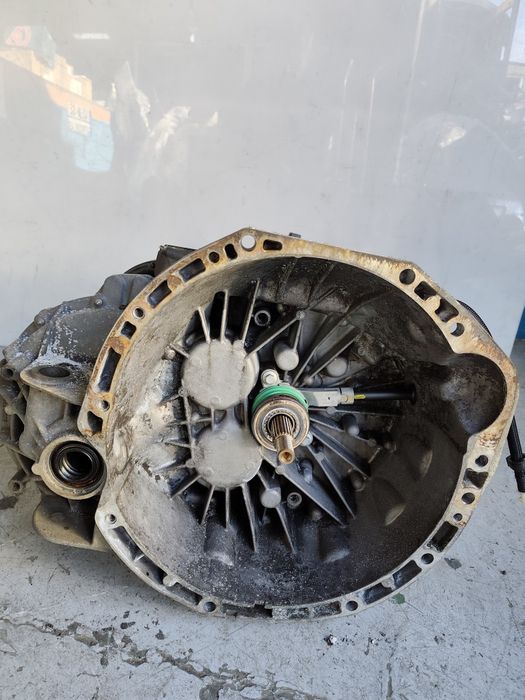 Caixa de velocidades Renault master 2.3 DCi. com referencia PF6034