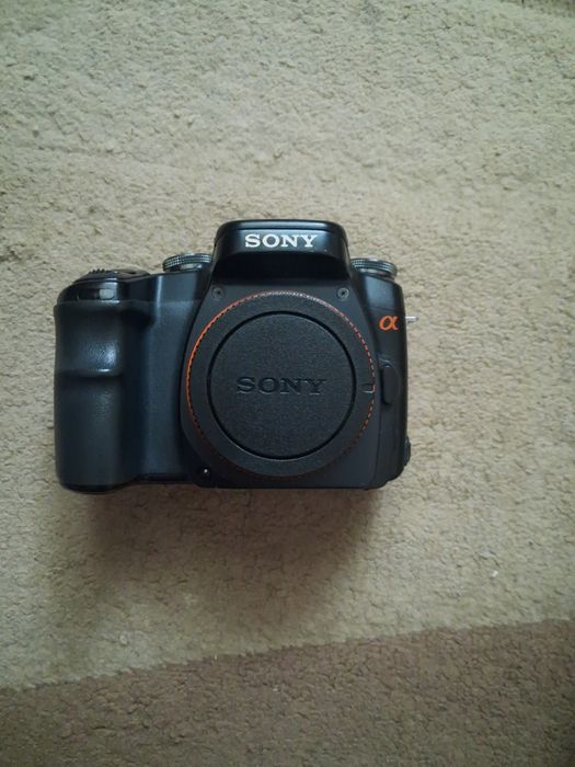 фотоопарат sony 100a