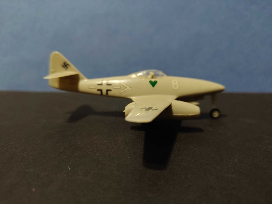 Samolot Messerschmitt Me 262   Tamiya 1:100