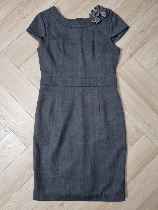 Szara sukienka ołówkowa L 40 Tiffi ciepła wełna wiskoza wygodna