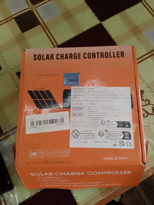 Контролер для сонячних батарей 100амперМРРТ.