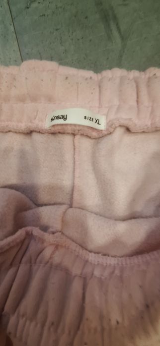 Spodnie dresowe xl Sinsay