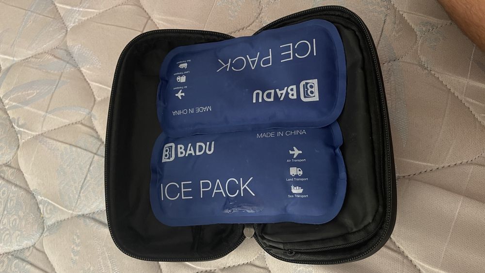 Refrigerador de insolina ou de medicamentos