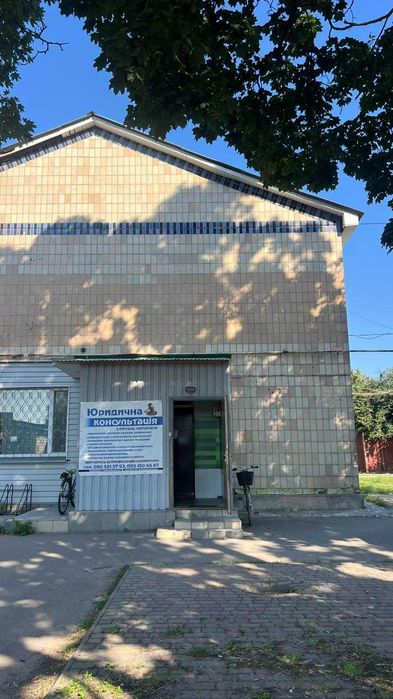 продаж частини адмінбудівлі 206м² і гараж 119м² Градизьк, Київська 44 - View 2