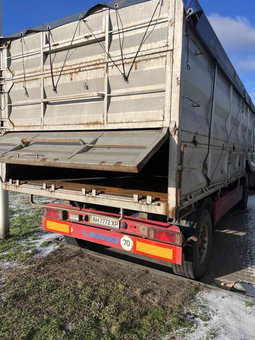 Продається сільгосп техніка : трактори,камаз,комбайн