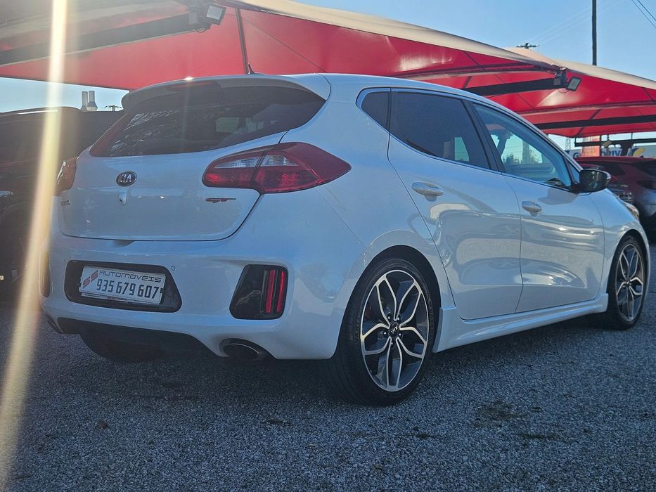 Kia Ceed 1.6 T-GDi GT TOP