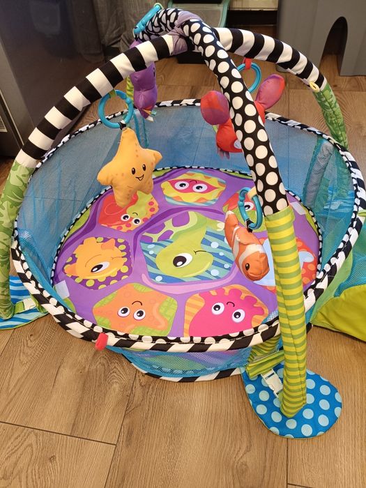 Mata edukacyjna dla niemowląt żółw