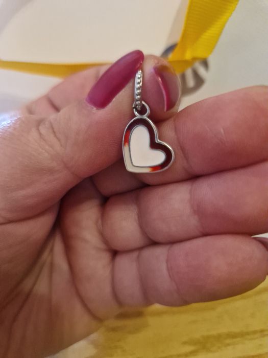 Charms różowe serduszko