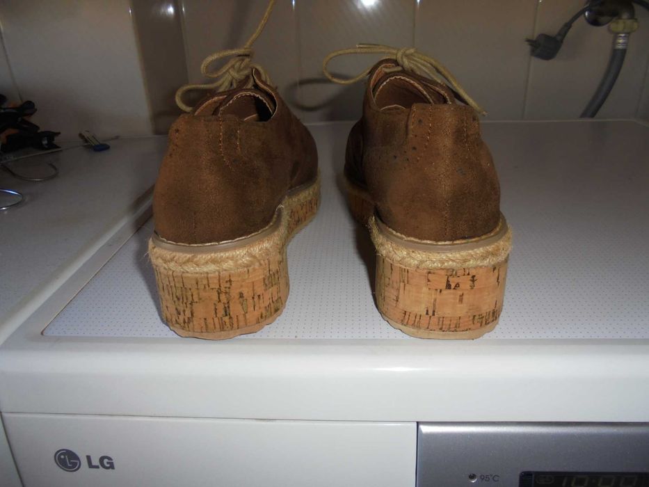 sapatos de senhora novos sem etiqueta