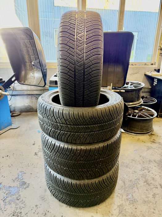 255/45/19 и 285/40/19 michelin (зима) 4шт