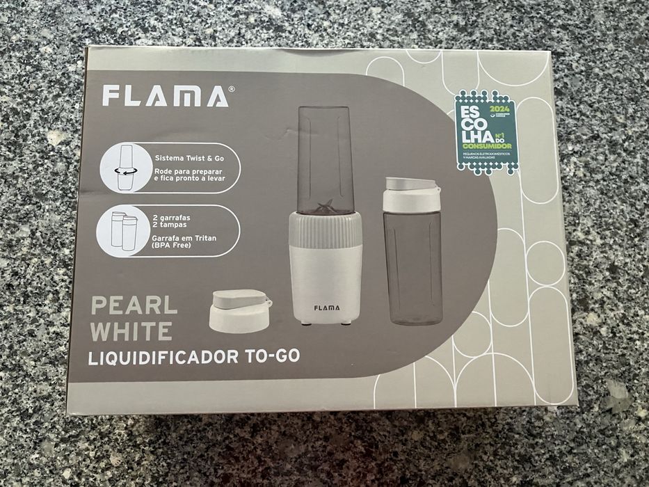 Liquidificadora com 2 copos (NOVA)