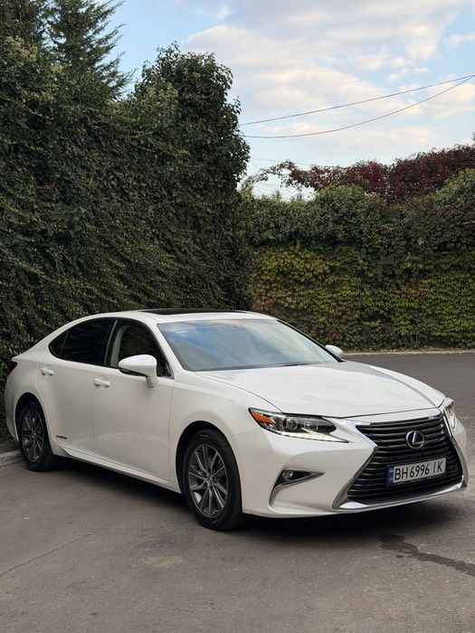 Lexus es 300h 2015