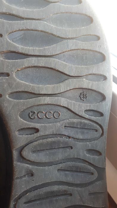 Кросівки ecco 35 розмір