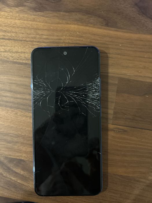 Xiaomi redmi 11S 6gb ram 128gb storage