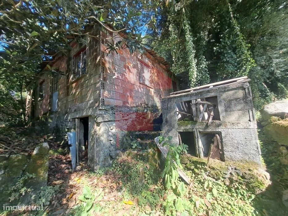 Moradia para restauro