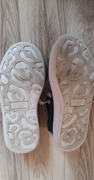 Buty tenisówki dla dziecka