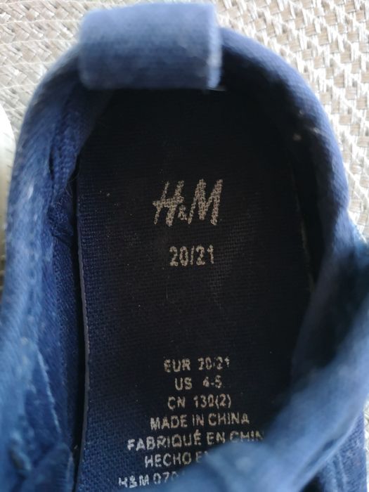 Buciki( 2 pary) firmy H&M rozmiar 20/21 aktualne
