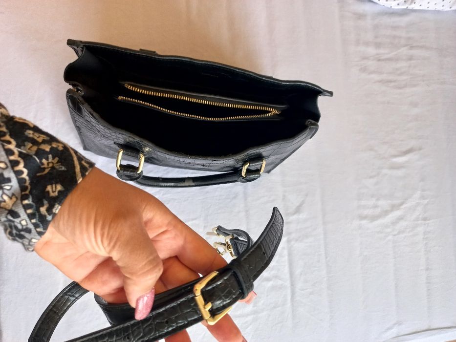 Bolsa Preta de verniz