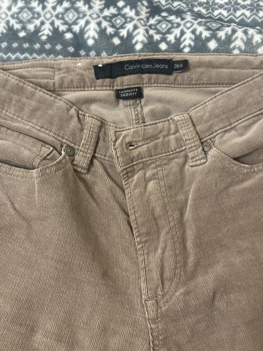 Продам штани Calvin klein