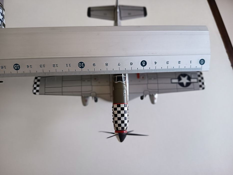 Avião de coleção p51