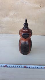 Peças únicas de artesanato em madeira, decoração