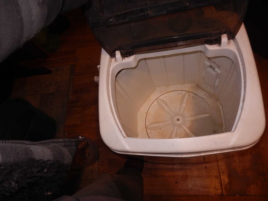 Wyprzedaż->Pralka wirnikowa elektroline PB-65-8 Uszkodzona OPIS!