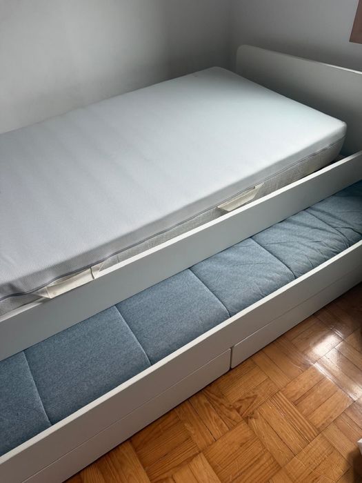 Cama IKEA SLÄKT individual 2 gavetas + colchão Emma