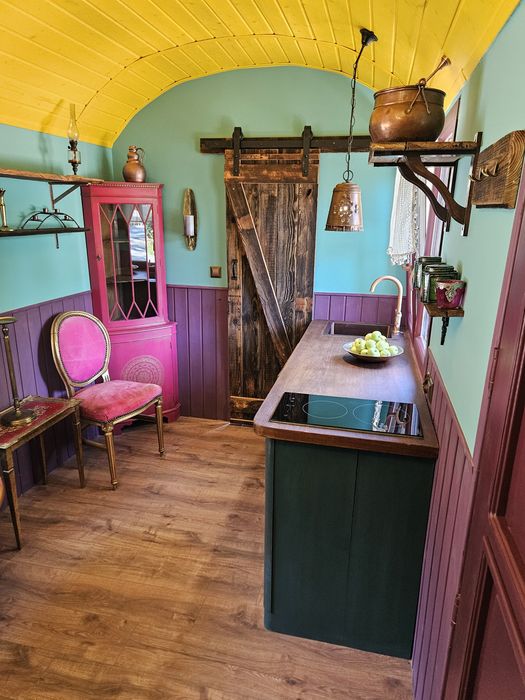 UNIKATOWY DOMEK MOBILNY 17 m glamping , gotowy do użytkowania
119 000