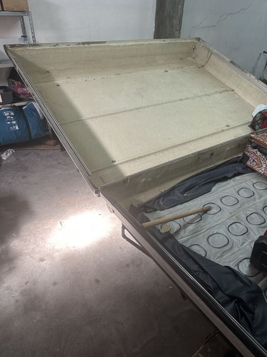 Atrelado Reboque de Carga Inesca Monaco com Grades de Tejadilho