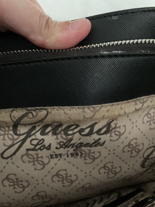 Mala de senhora Guess